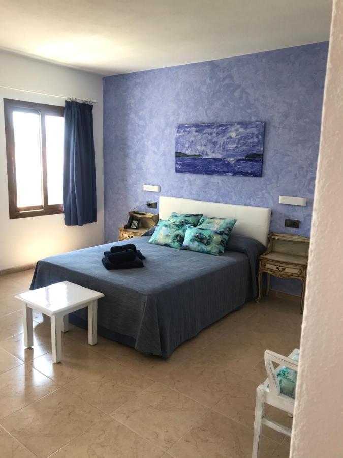 Apartamentos El Bergantin Menorca Club Fornells  Exterior photo