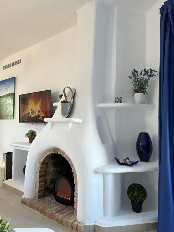 Apartamentos El Bergantin Menorca Club Fornells  Exterior photo