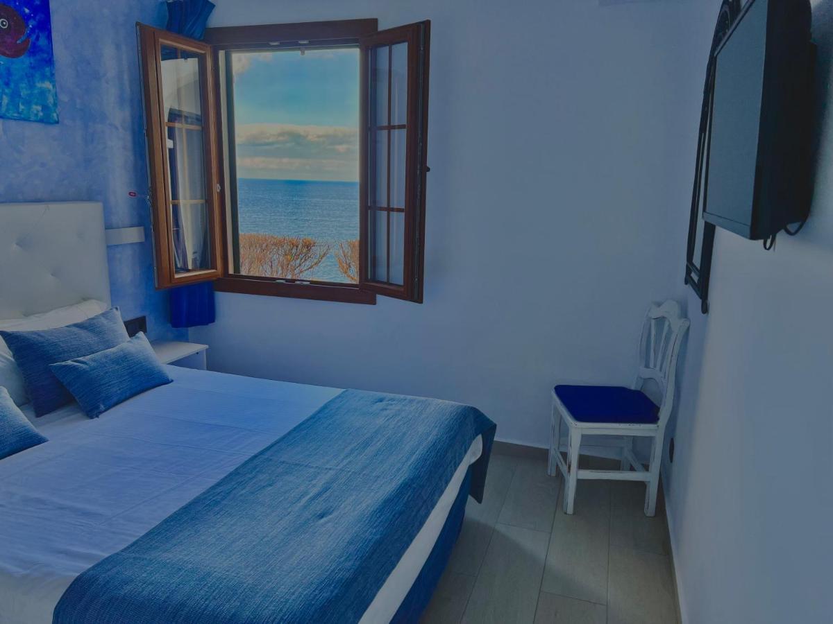 Apartamentos El Bergantin Menorca Club Fornells  Exterior photo